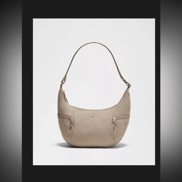 lululemon slouchy sling bag 6L in warm ash grey - Picture 2 of 15